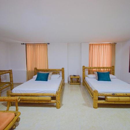Hotel Toledo Plaza Armenia  Ngoại thất bức ảnh