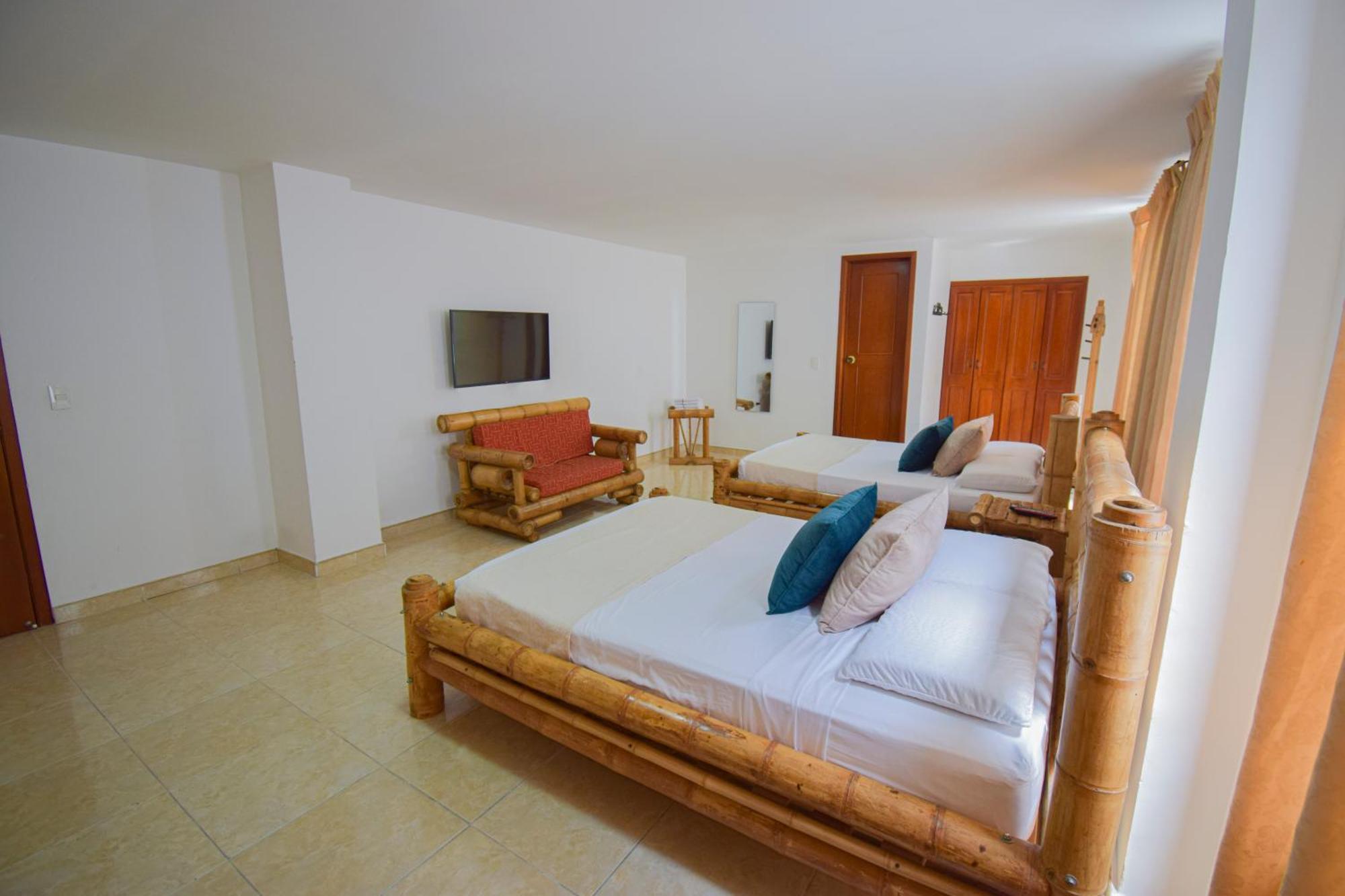 Hotel Toledo Plaza Armenia  Ngoại thất bức ảnh