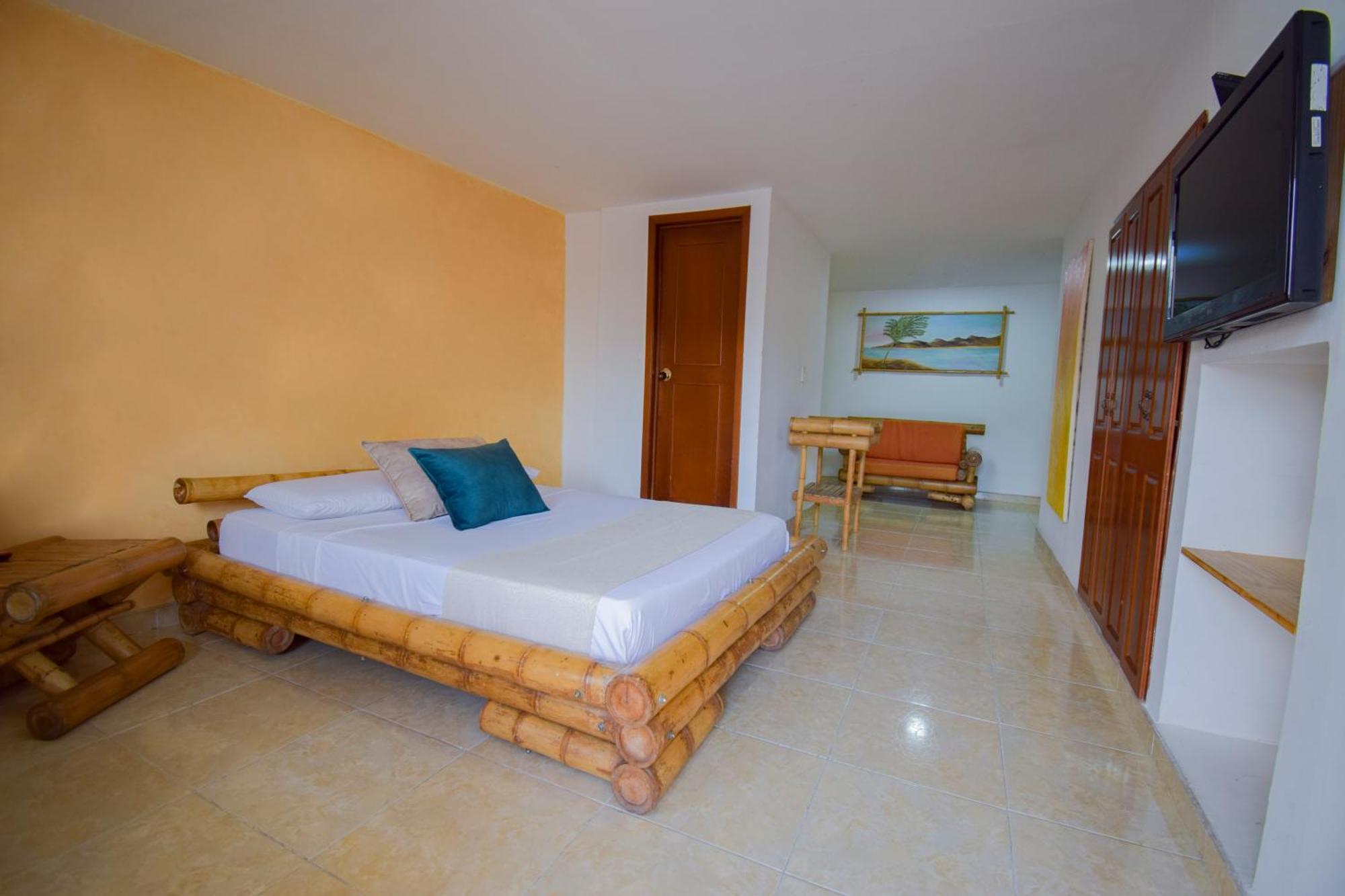 Hotel Toledo Plaza Armenia  Ngoại thất bức ảnh