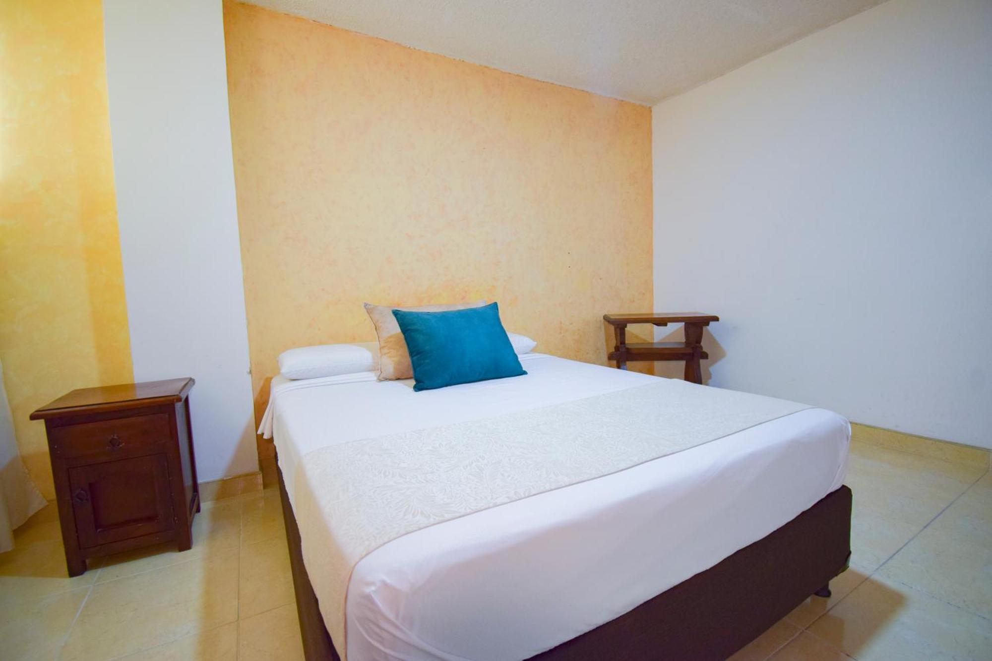 Hotel Toledo Plaza Armenia  Ngoại thất bức ảnh