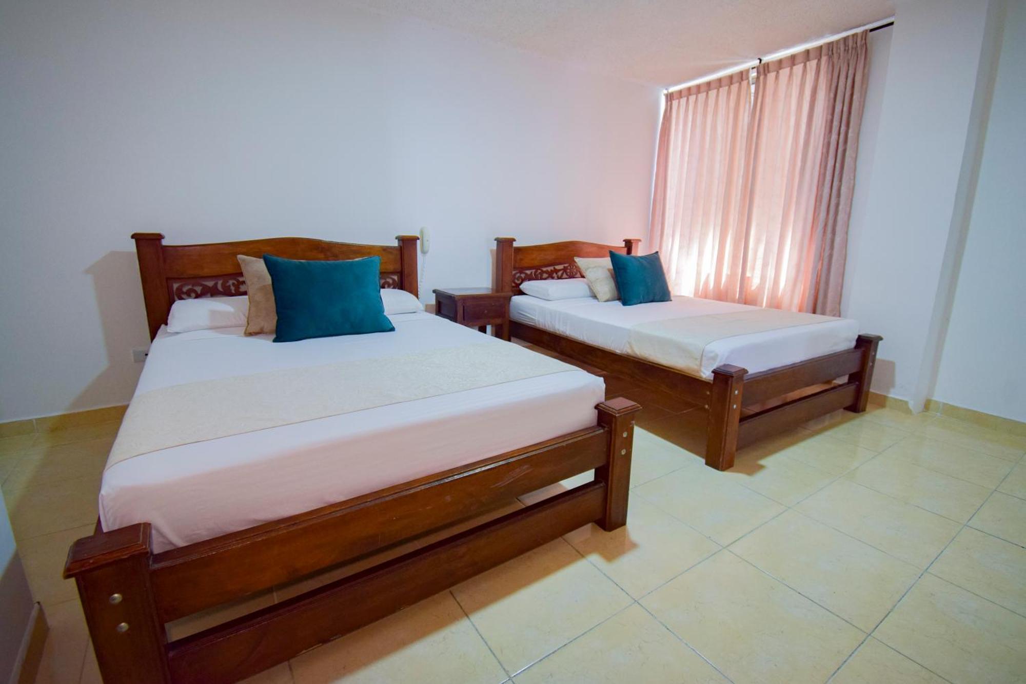 Hotel Toledo Plaza Armenia  Ngoại thất bức ảnh