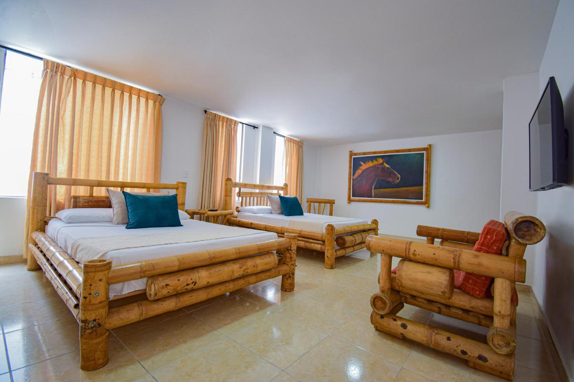 Hotel Toledo Plaza Armenia  Ngoại thất bức ảnh
